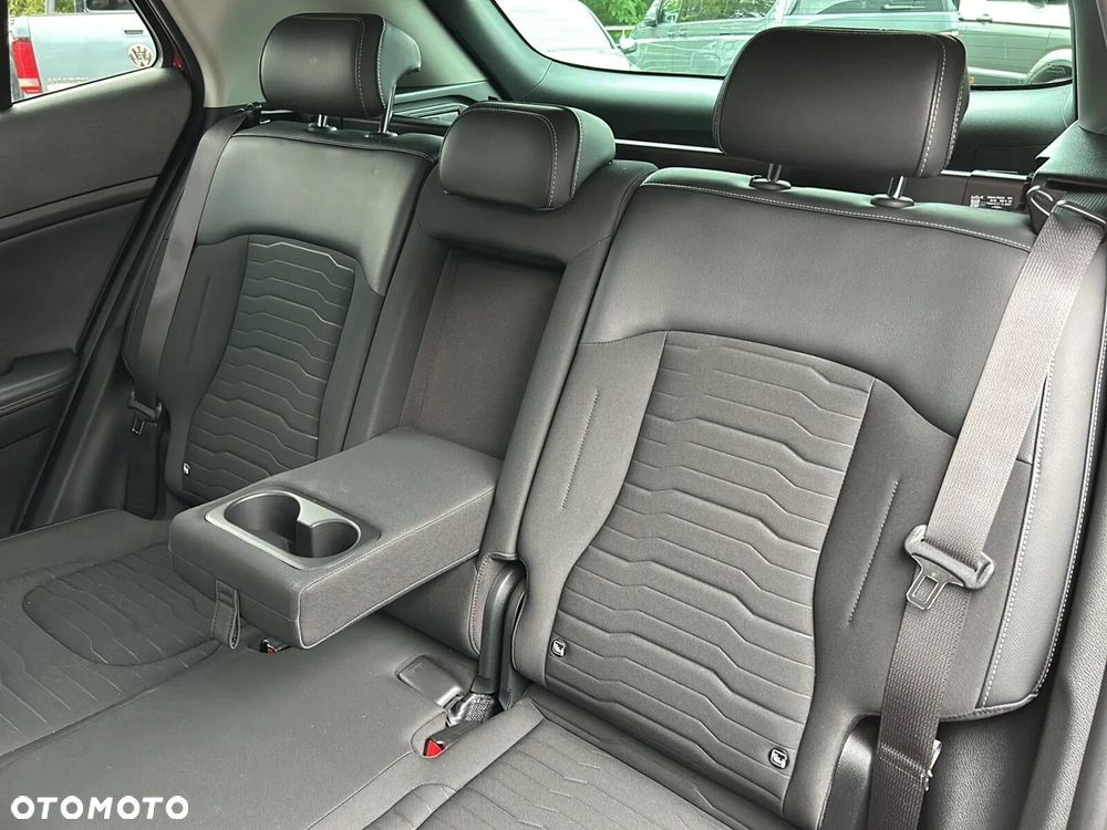 Kia Sportage 1.6 T-GDI MHEV Business Line 2WD DCT - 19