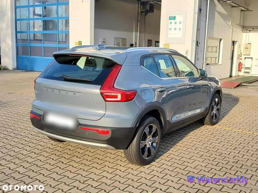 Volvo XC 40 - 4