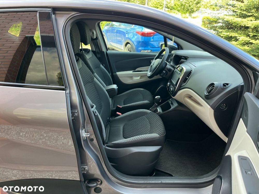 Renault Captur 1.2 Energy TCe Limited EDC - 23