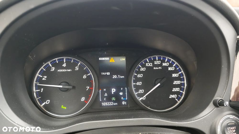 Mitsubishi Outlander 2.0 4WD CVT Diamant Edition+ - 29