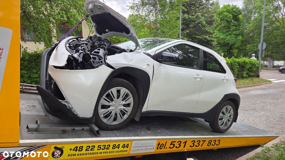 Toyota Aygo X 1.0 VVT-i Comfort CVT - 1
