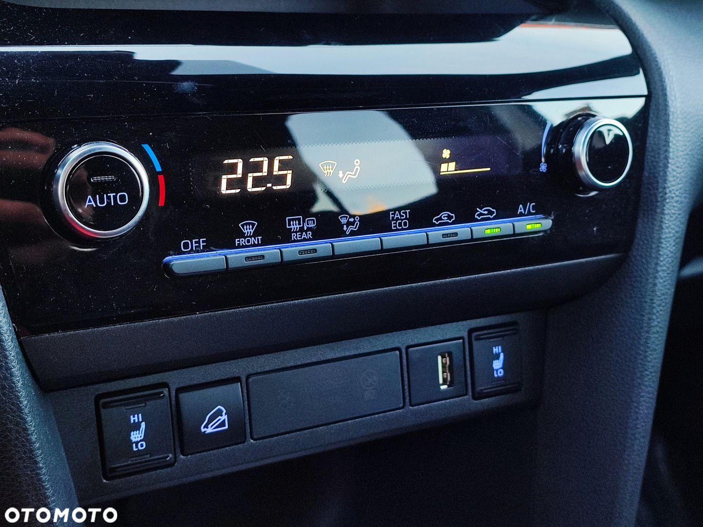 Toyota Yaris Cross - 16