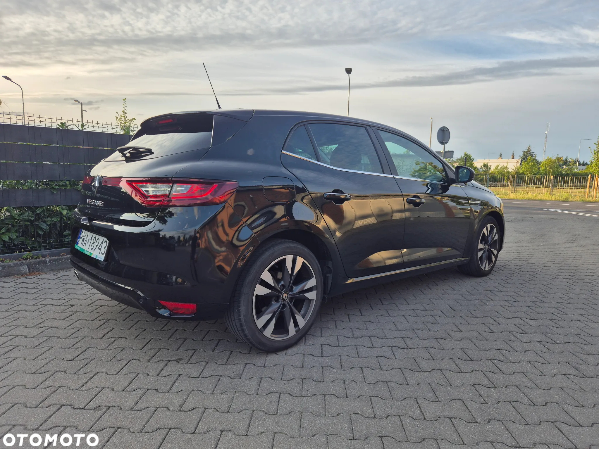 Renault Megane Grandtour ENERGY dCi 110 BUSINESS - 4