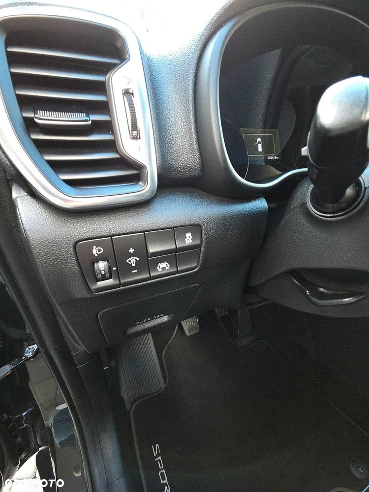 Kia Sportage - 18