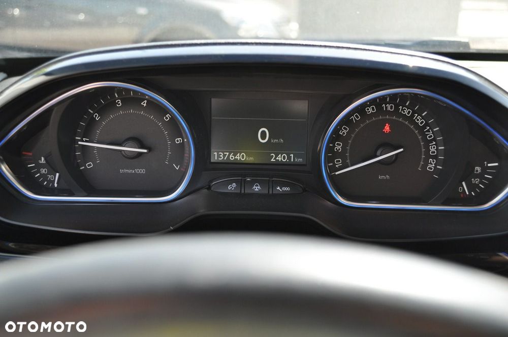Peugeot 2008 - 20