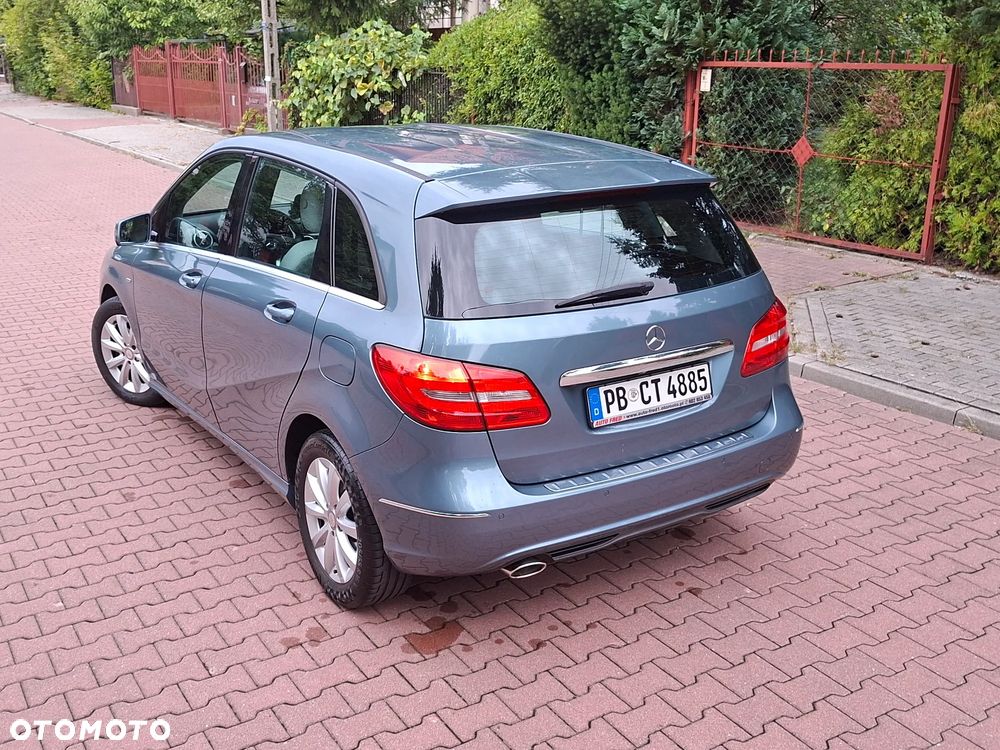 Mercedes-Benz Klasa B 180 Style - 12