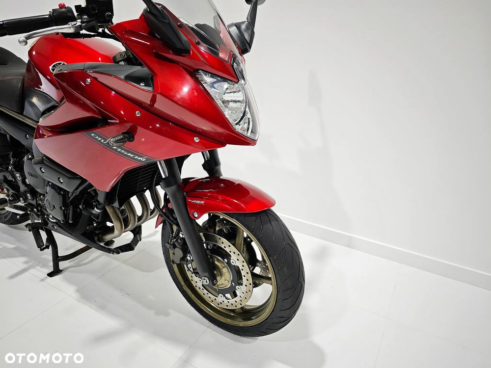 Yamaha XJ - 7
