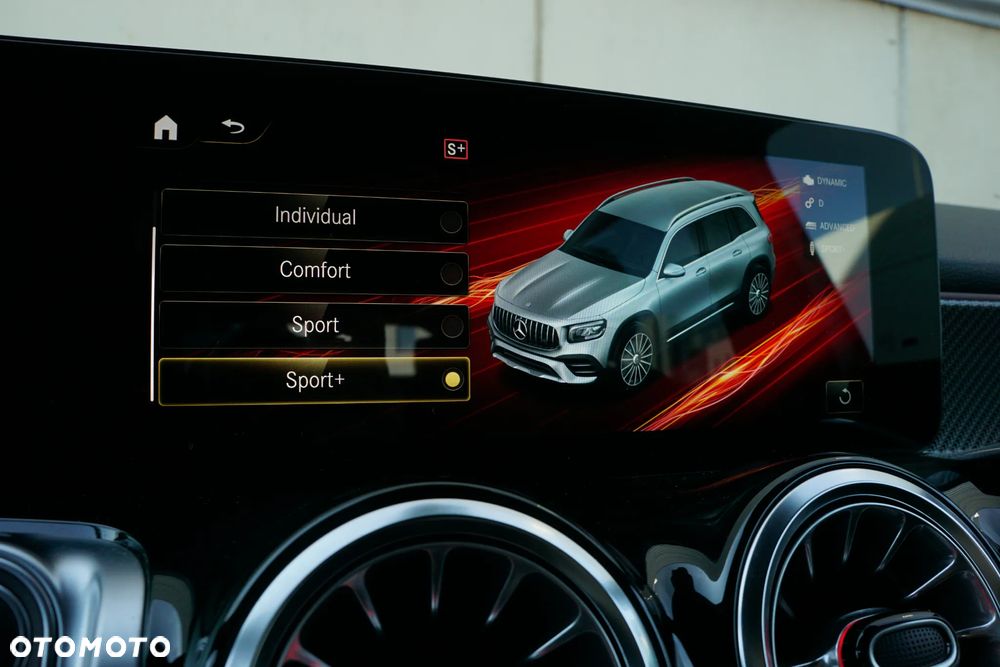Mercedes-Benz GLB AMG 35 4-Matic - 30
