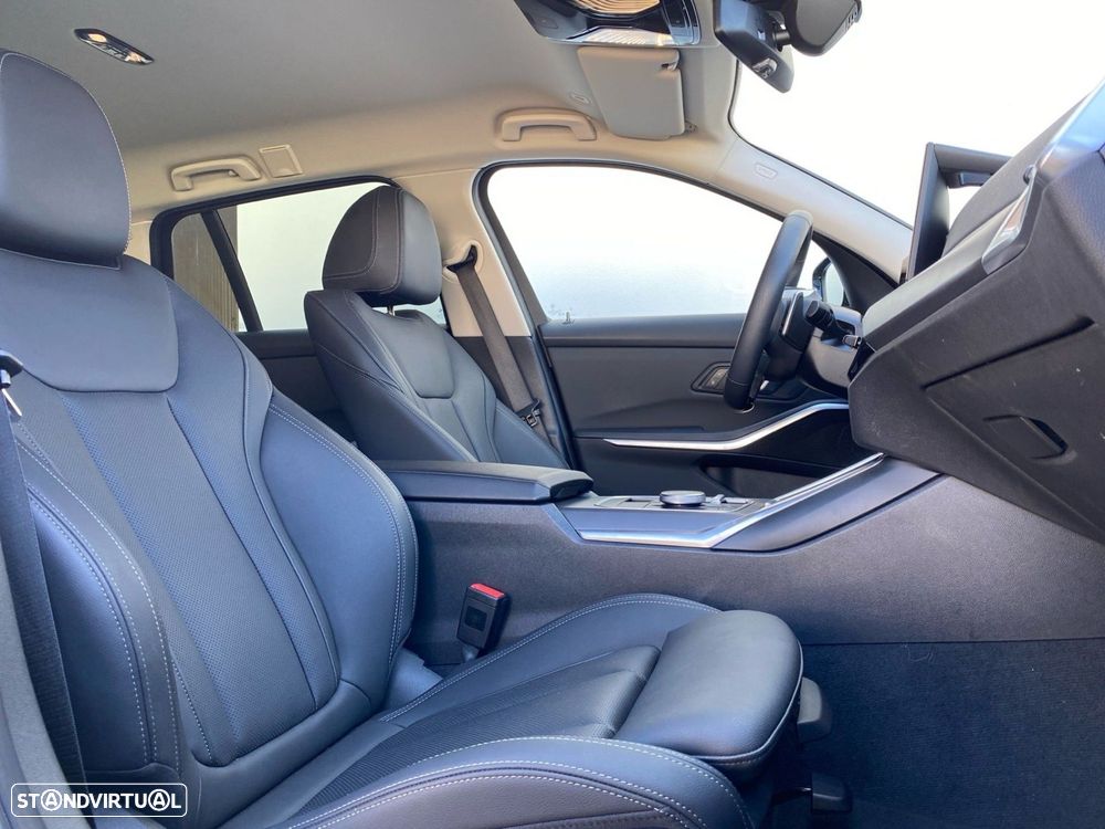 BMW 318 d Auto - 15