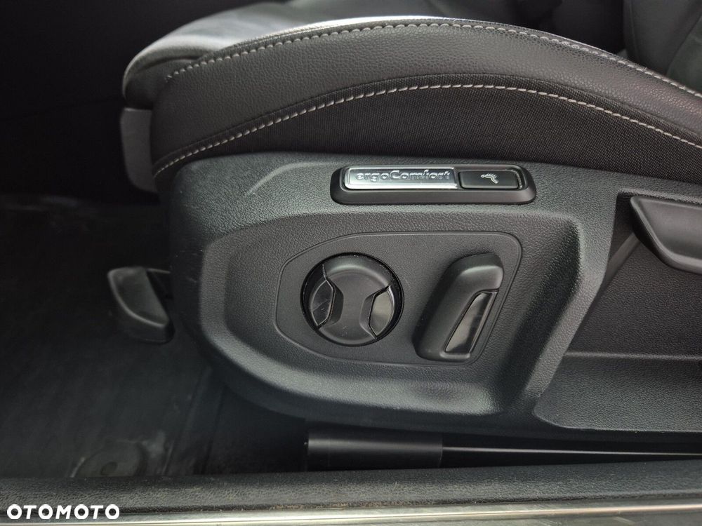 Volkswagen Arteon 2.0 TSI GPF R-Line DSG - 12