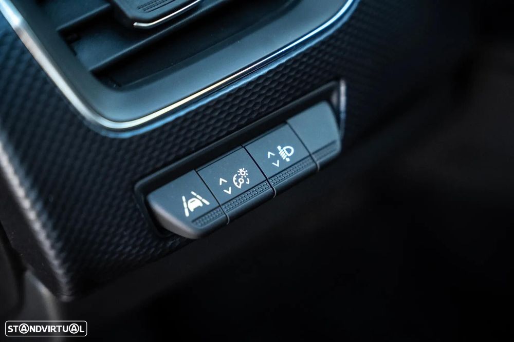 Renault Arkana 1.6 E-Tech Full Hybrid Techno - 11