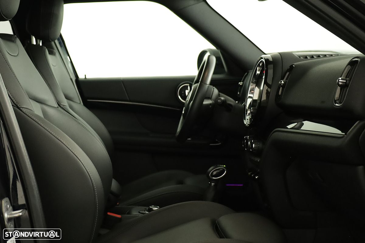 MINI Countryman Cooper SE Premium P. Essential Auto - 21
