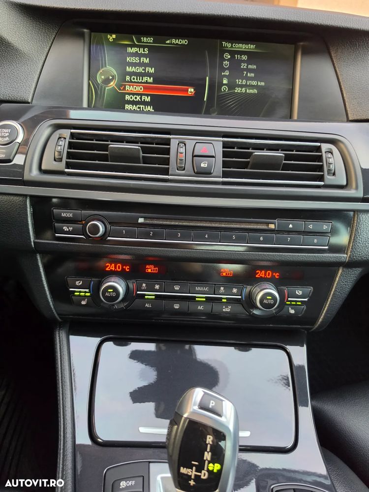 BMW Seria 5 525d xDrive - 20