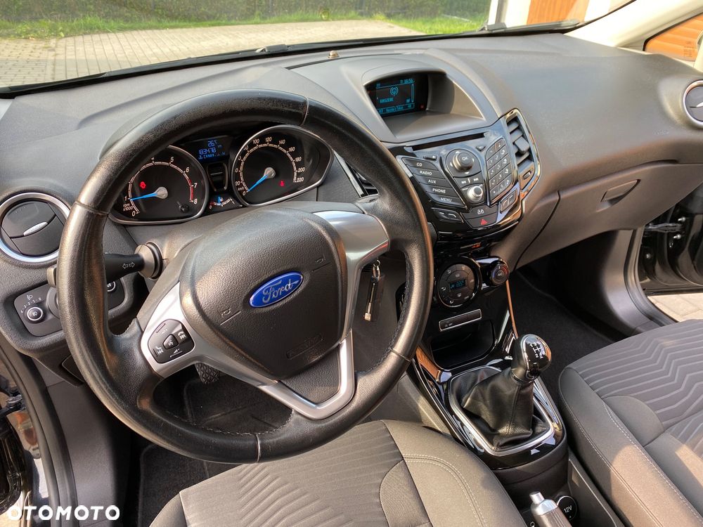 Ford Fiesta - 26