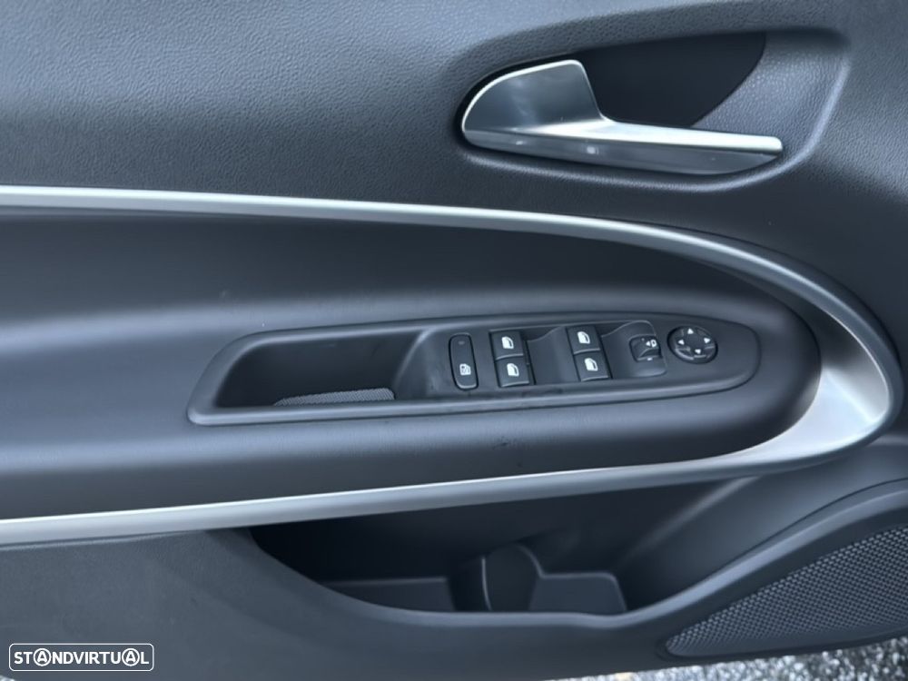 Jeep Avenger 54 kWh Summit - 12