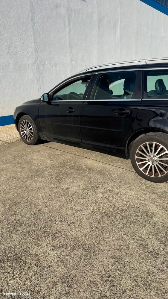 Volvo V70 2.0 D Momentum - 7