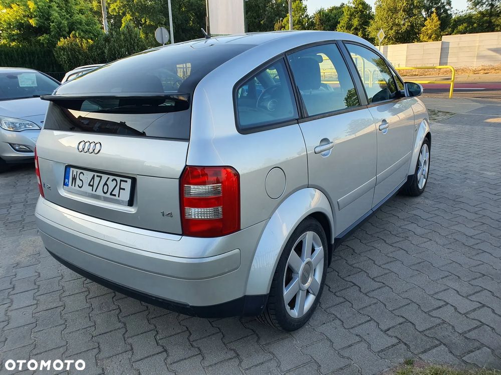 Audi A2 1.4 - 6