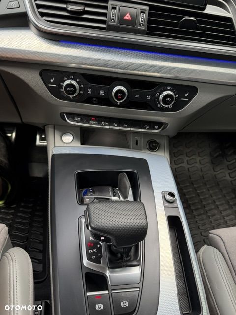 Audi Q5 40 TDI quattro S tronic - 8