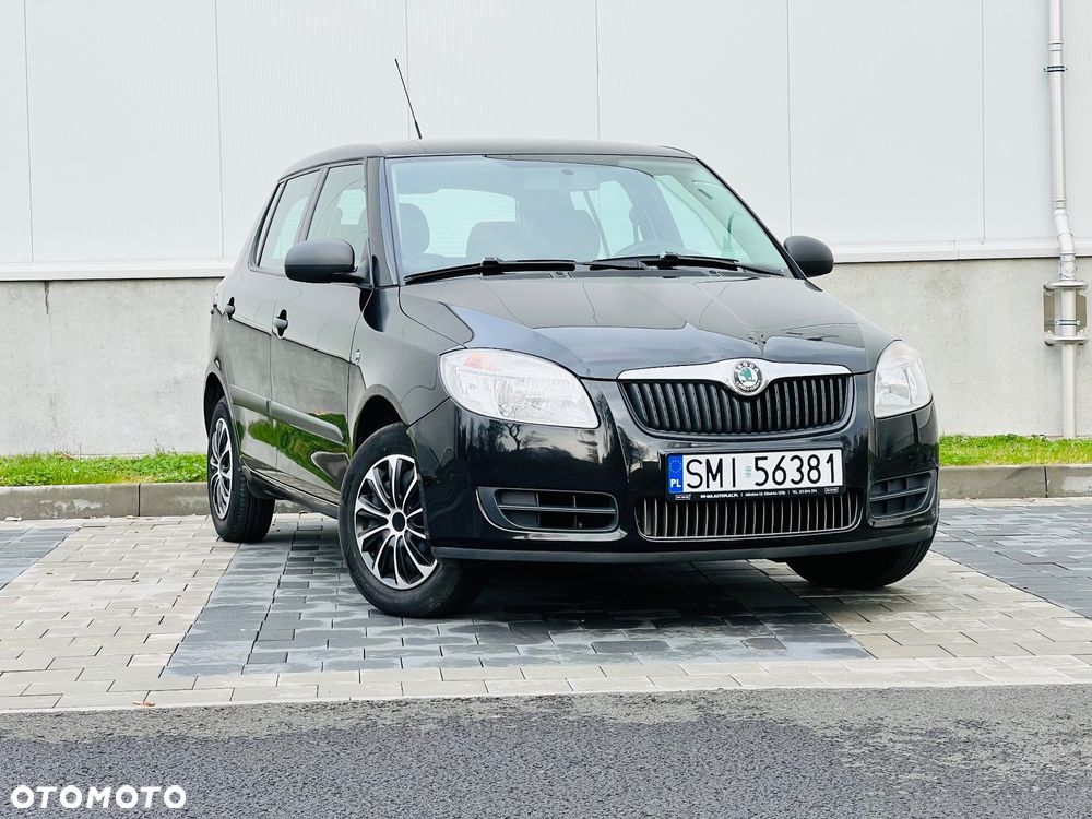 Skoda Fabia 1.2 HTP Ambiente - 2