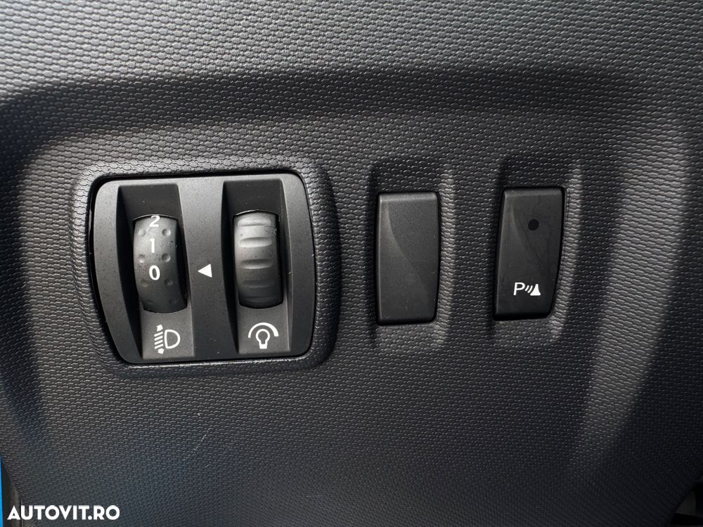 Renault Captur ENERGY dCi EDC Intens - 19