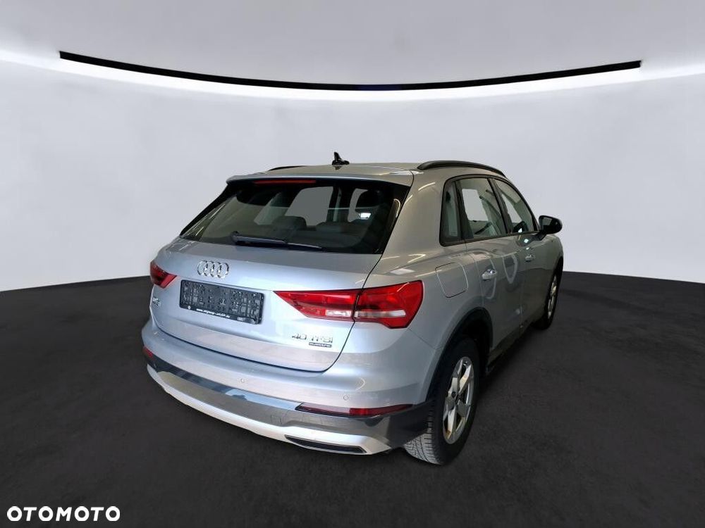 Audi Q3 - 4