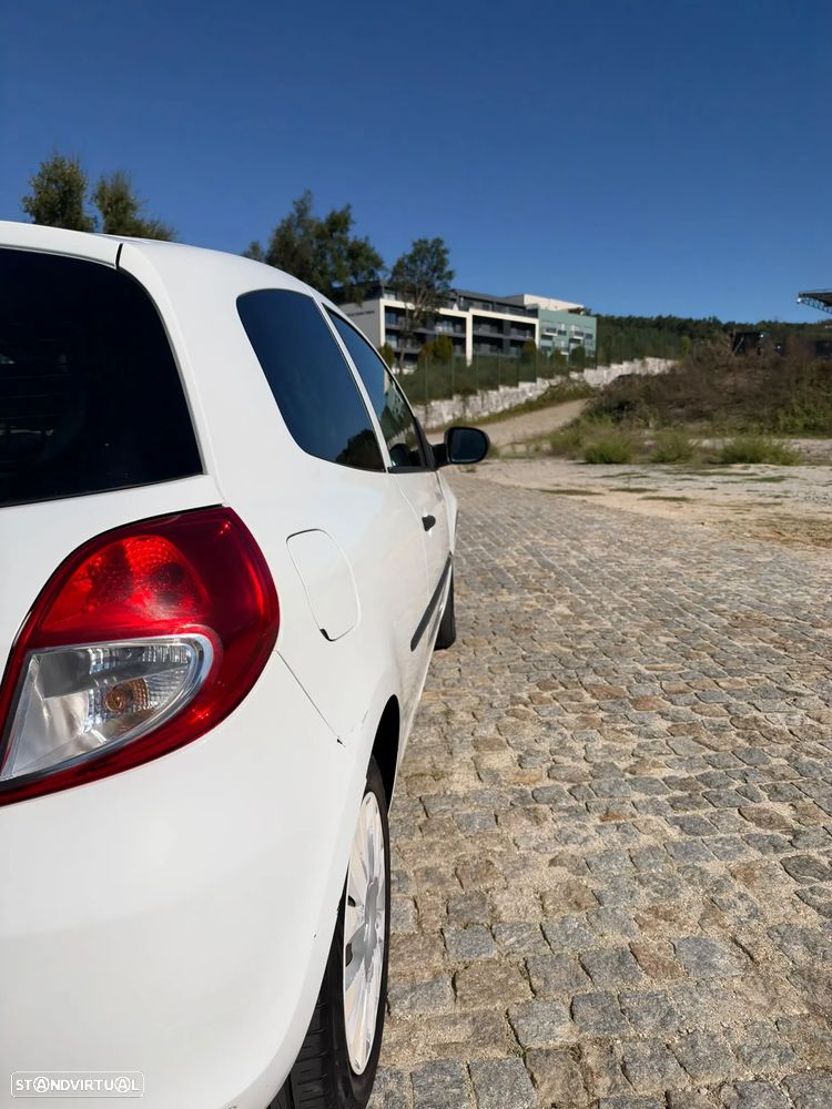 Renault Clio 1.5 dCi Confort - 15