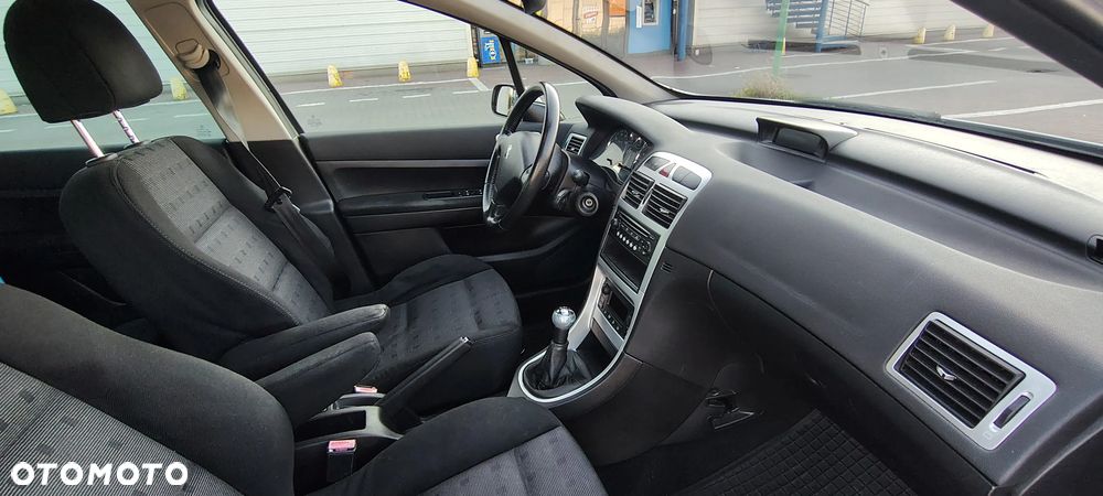 Peugeot 307 2.0 Premium - 15