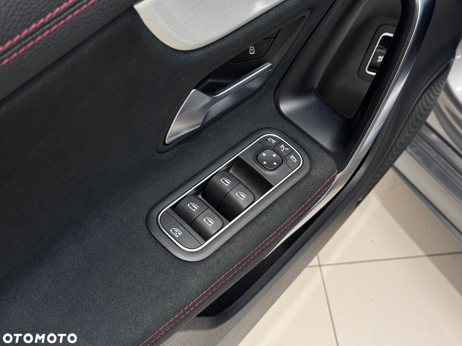 Mercedes-Benz CLA 200 AMG Line 7G-DCT - 20