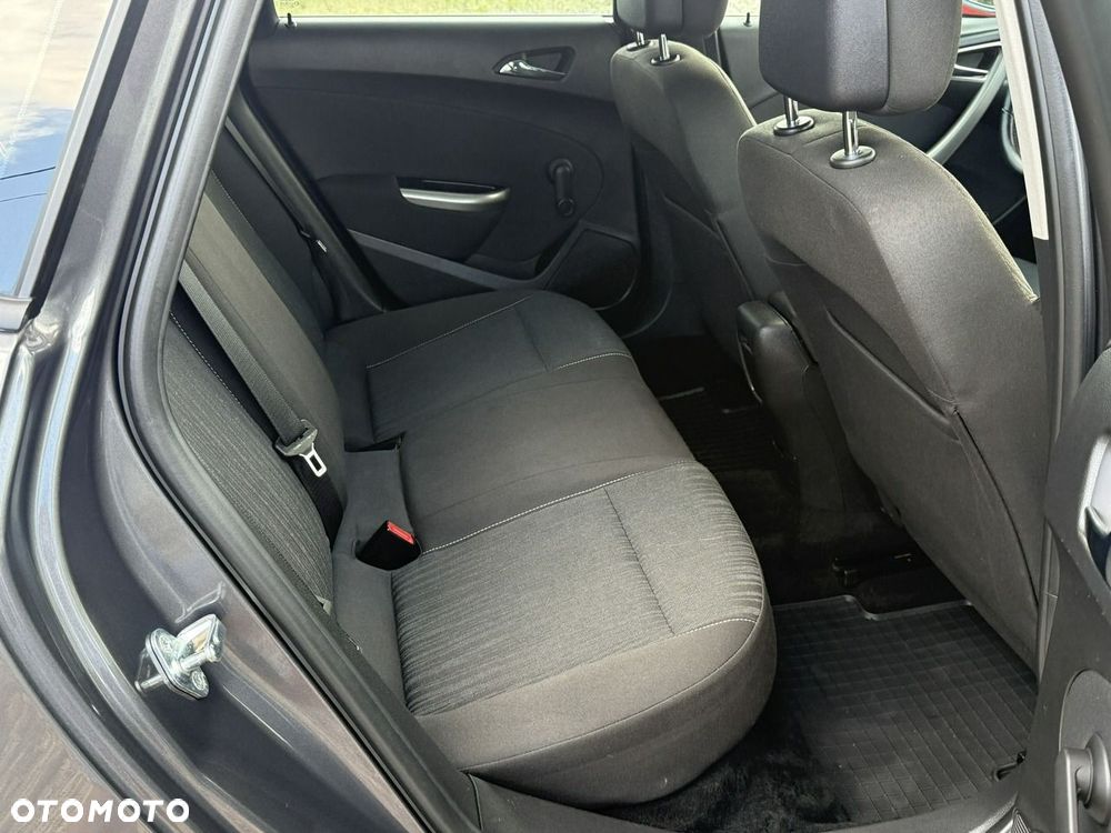 Opel Astra - 24