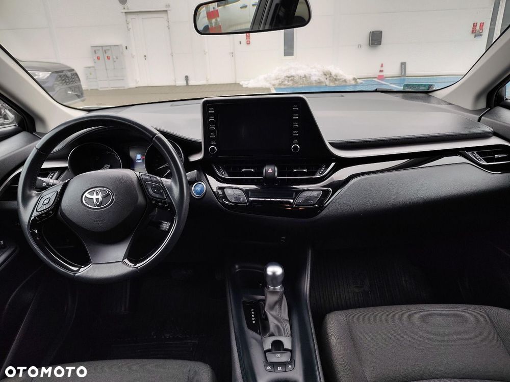 Toyota C-HR - 10