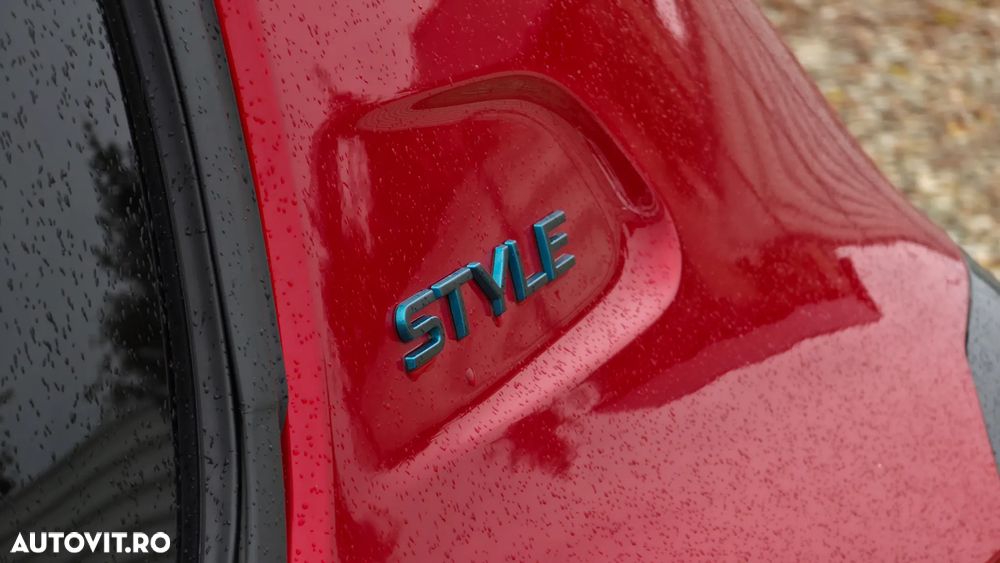 Peugeot 208 1.2 L PureTech STT EAT8 Allure Pack - 22