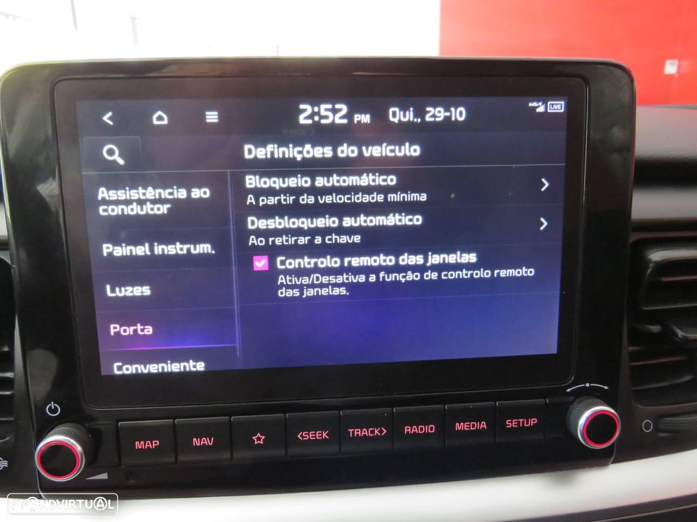 Kia Stonic 1.2 MPi Dynamic - 36