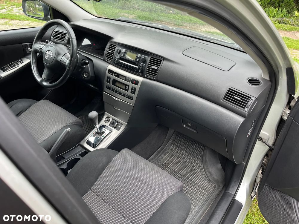 Toyota Corolla 1.4 D-4D Luna MM - 6