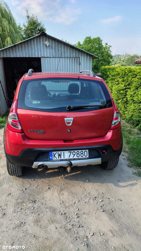 Dacia Sandero - 4