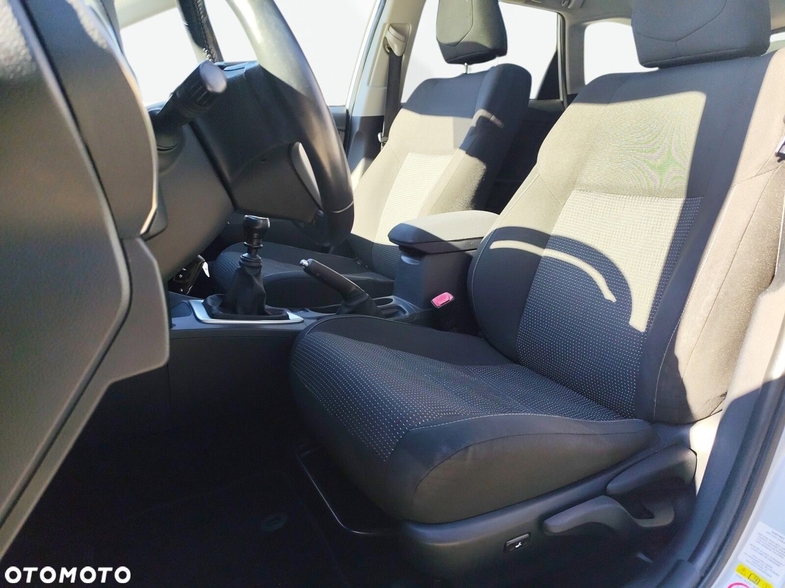 Toyota Auris - 10