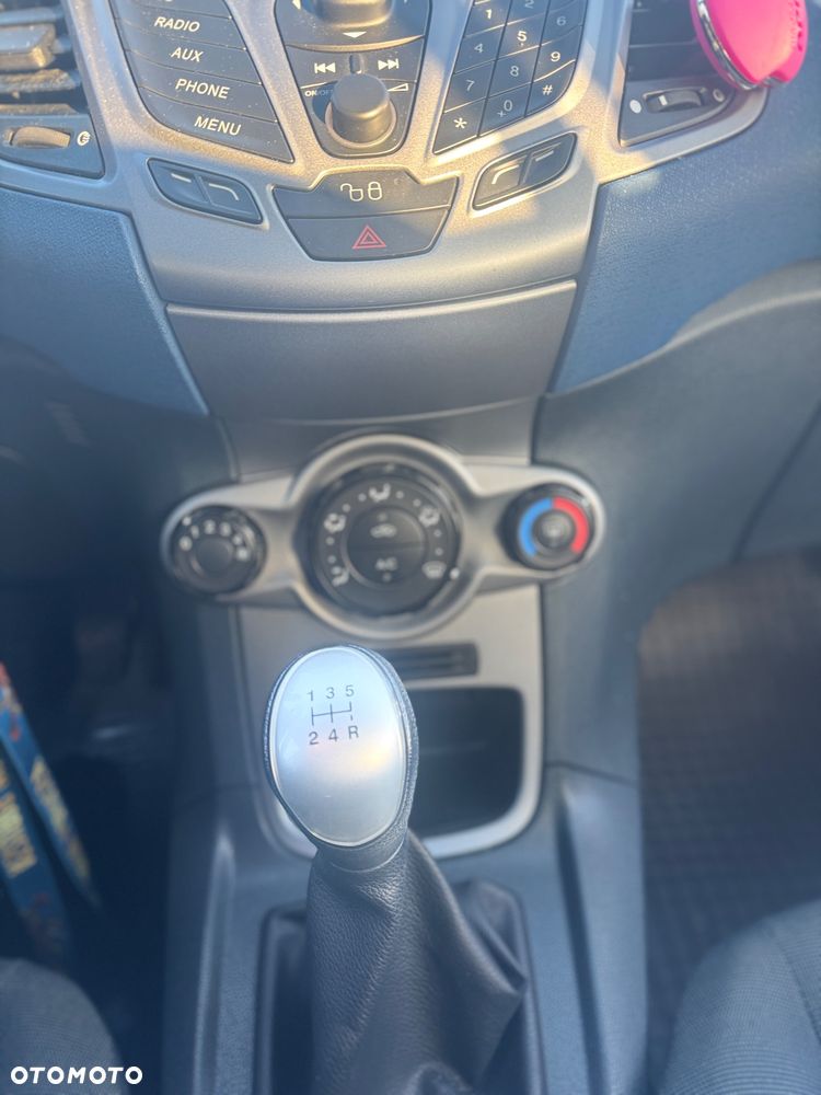 Ford Fiesta - 18