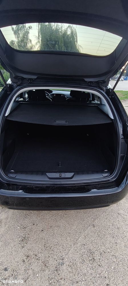 Peugeot 308 1.2 PureTech GPF Allure S&S - 7