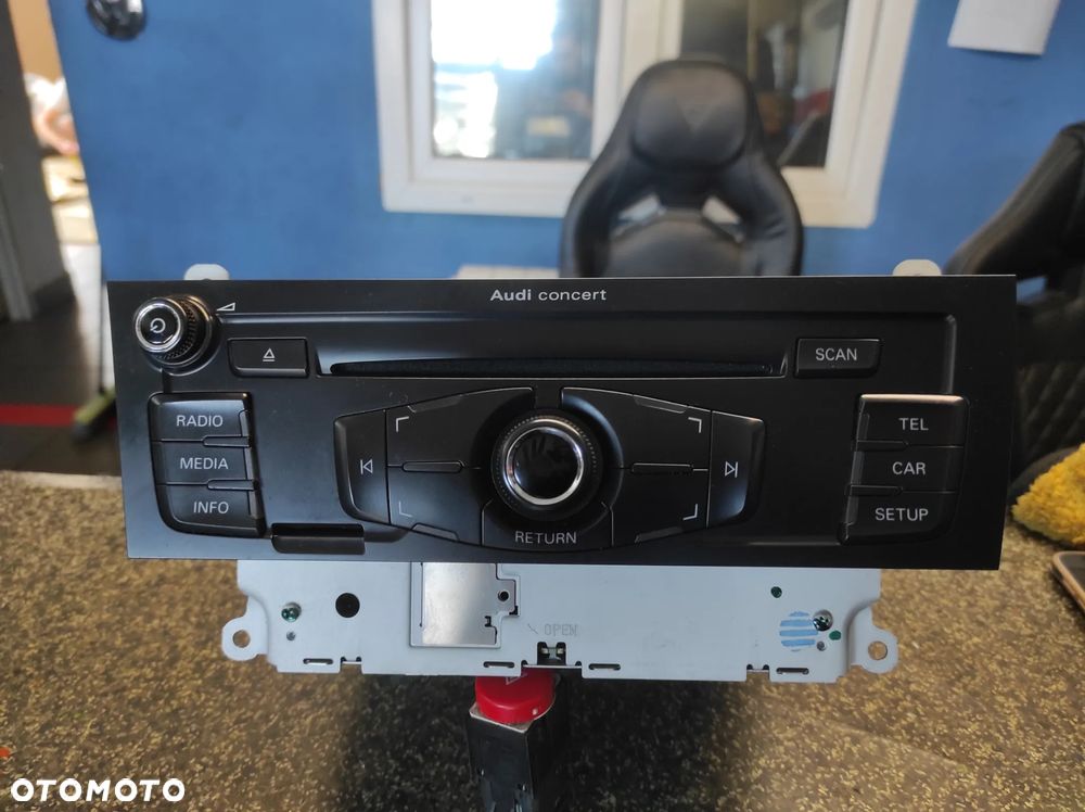 RADIO AUDI CONCERT A4 B8 A5 8T 8T1035186C SPRAWNE WYSYŁKA !!!! - 2