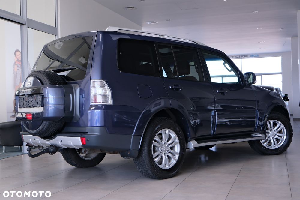 Mitsubishi Pajero - 7