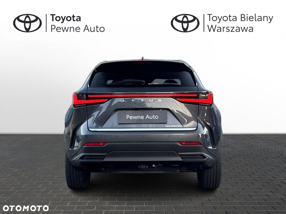 Lexus NX - 4