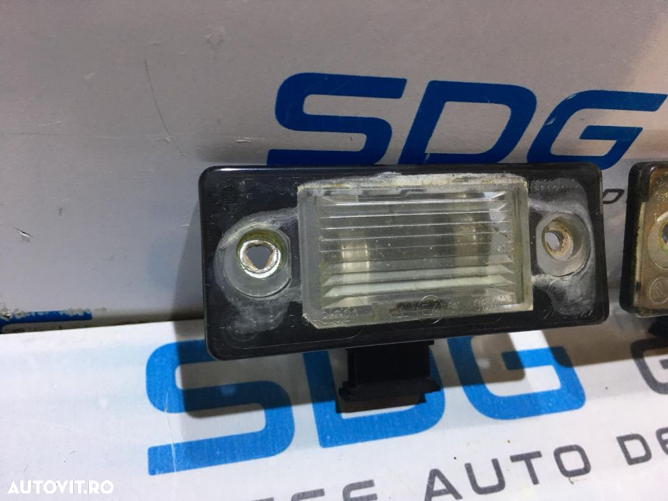 Set Lampa / Lampi Iluminare Numar Inmatriculare Skoda Fabia 1 2001 - 2007 Cod Piesa : 6Y0 943 021 / 6Y0943021 - 4
