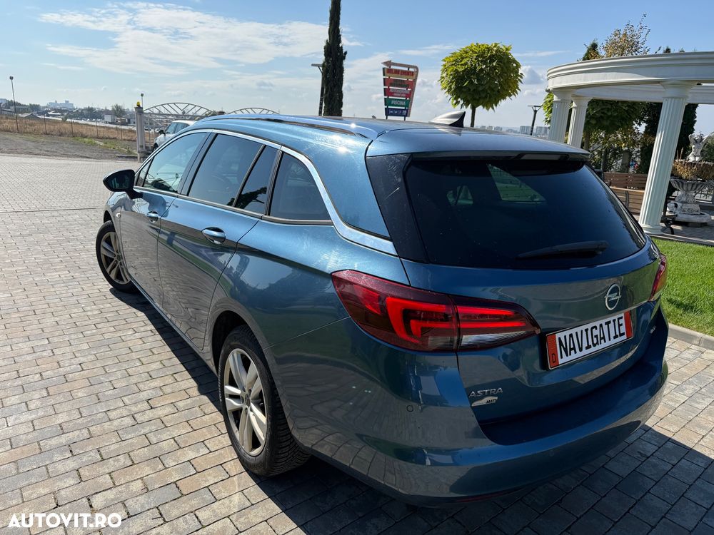 Opel Astra 1.6 D (CDTI) Start/Stop Business - 2