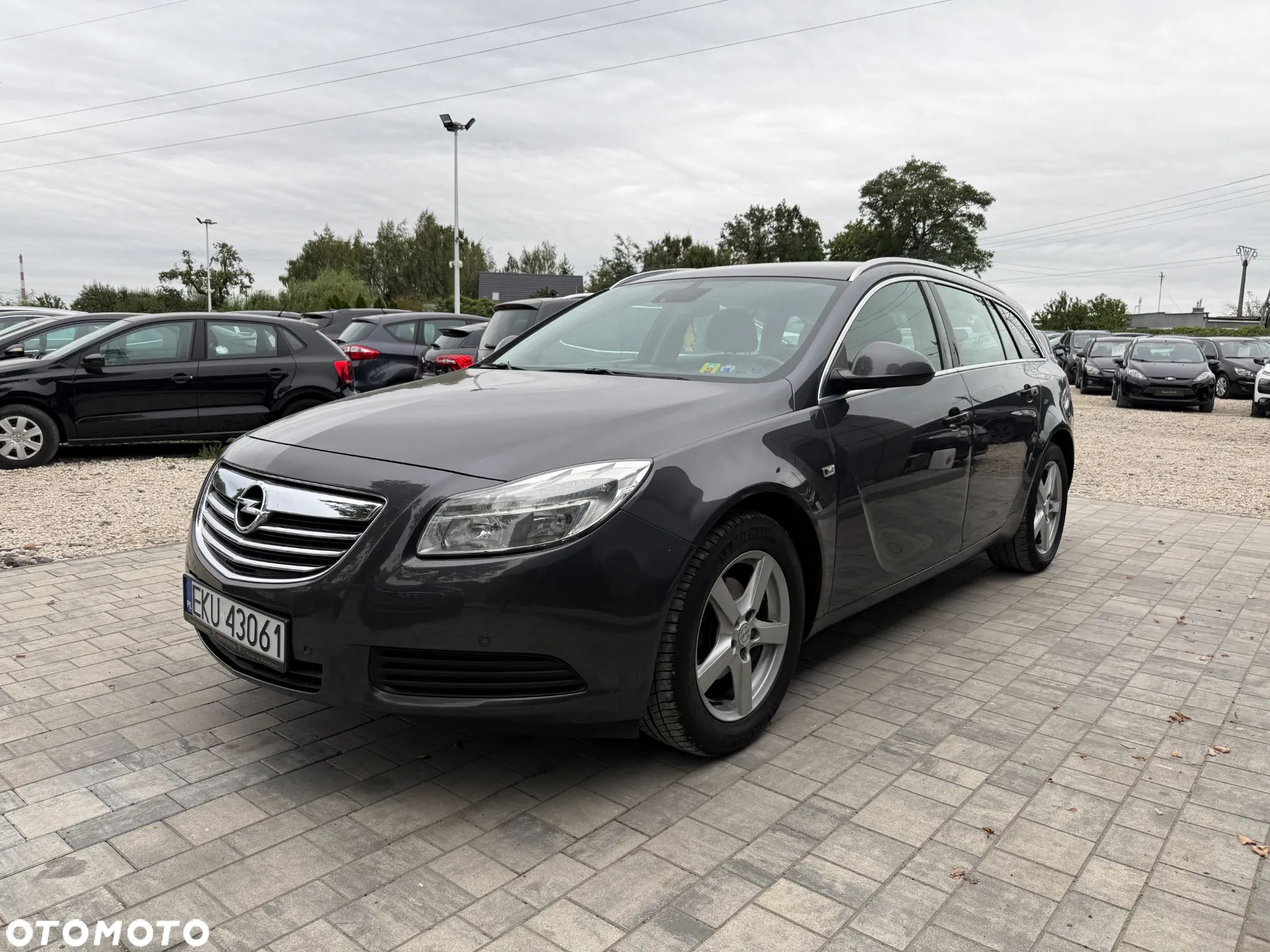 Opel Insignia 1.8 - 13