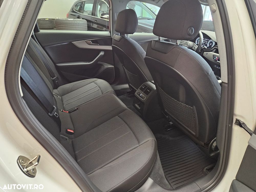 Audi A4 35 TFSI S tronic MHEV Advanced - 14