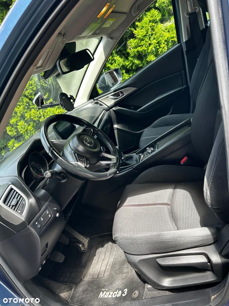Mazda 3 - 8