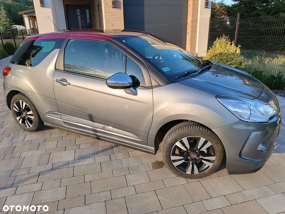 Citroën DS3 1.6 e-HDi SoChic - 23