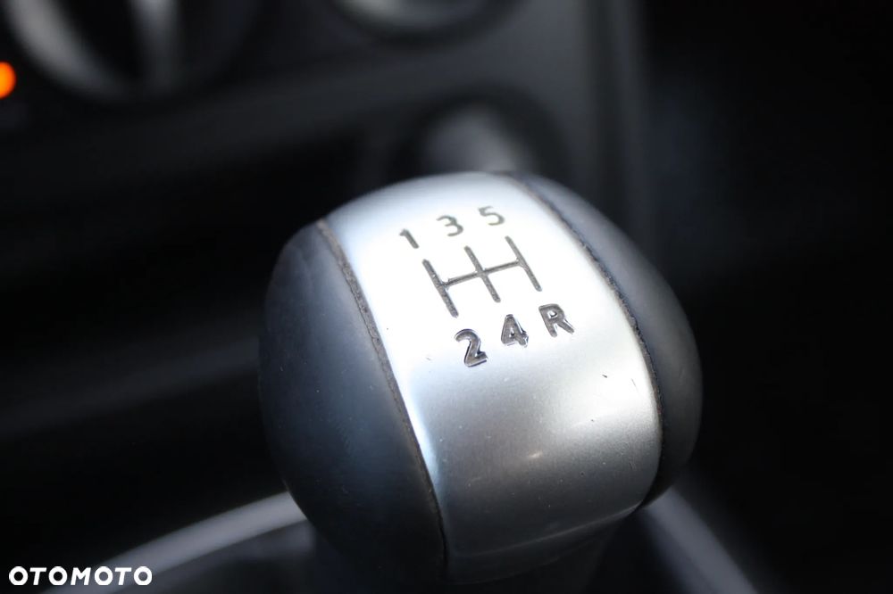 Nissan Qashqai 1.6 Visia - 18