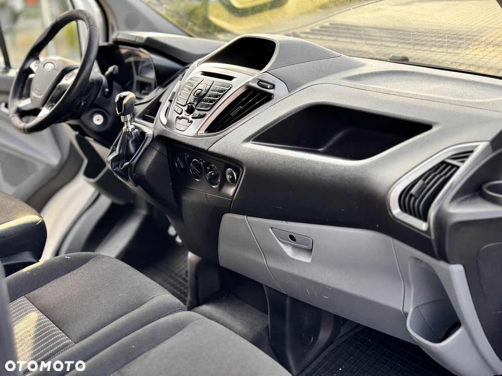 Ford Coustom transit - 7