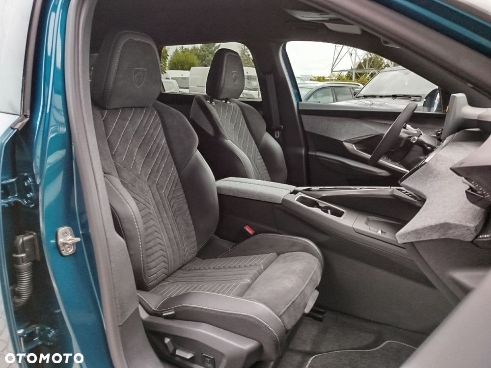 Peugeot 5008 - 22