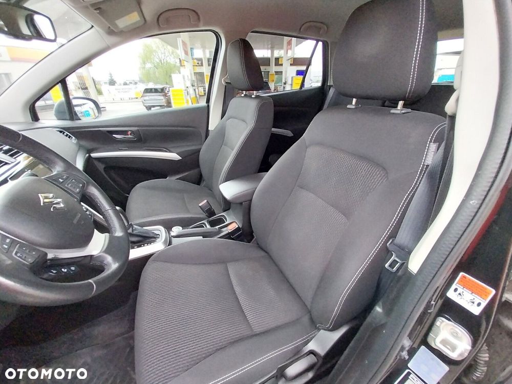 Suzuki SX4 S-Cross - 13